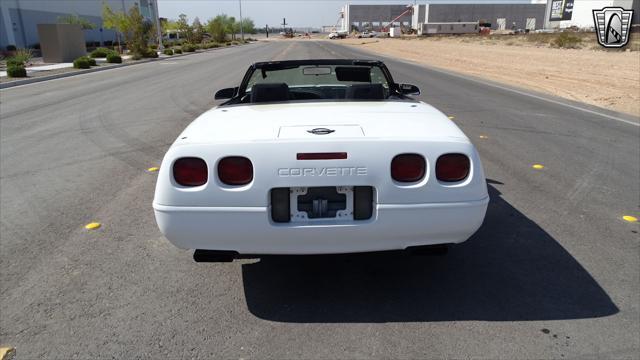 used 1992 Chevrolet Corvette car, priced at $13,000