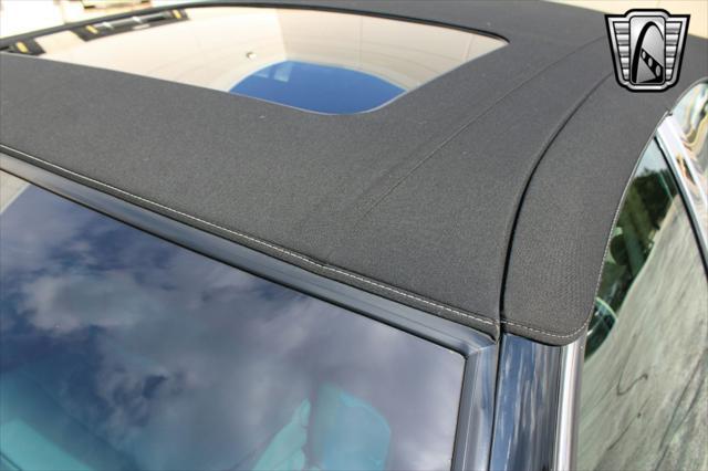used 2006 Lincoln Town Car car, priced at $16,500