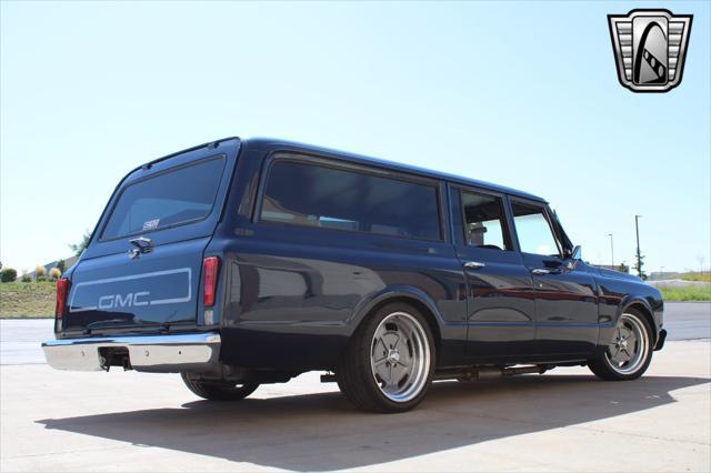 used 1969 Chevrolet Suburban car, priced at $46,000