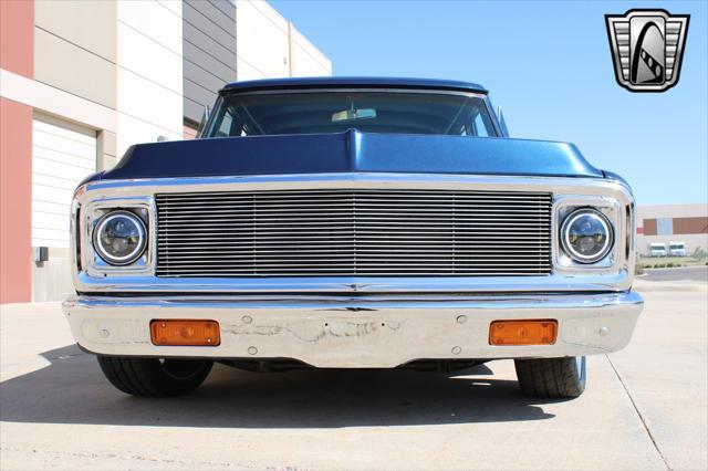 used 1969 Chevrolet Suburban car, priced at $46,000