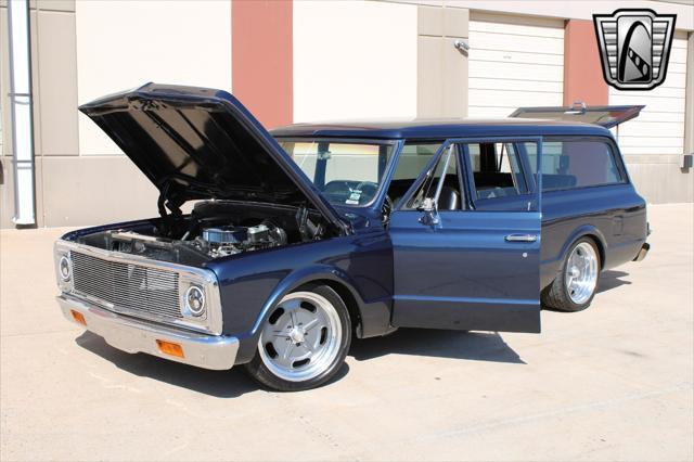 used 1969 Chevrolet Suburban car, priced at $46,000