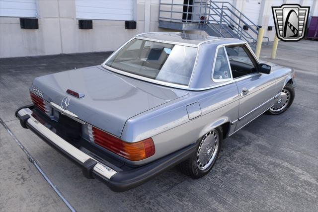 used 1988 Mercedes-Benz 560SL car, priced at $15,000
