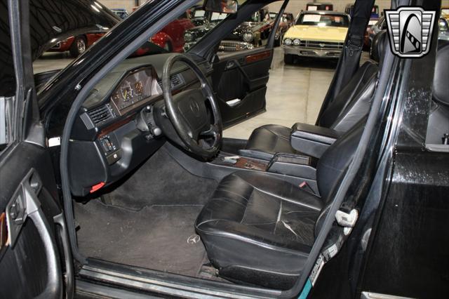 used 1994 Mercedes-Benz E-Class car, priced at $10,000