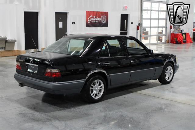 used 1994 Mercedes-Benz E-Class car, priced at $10,000