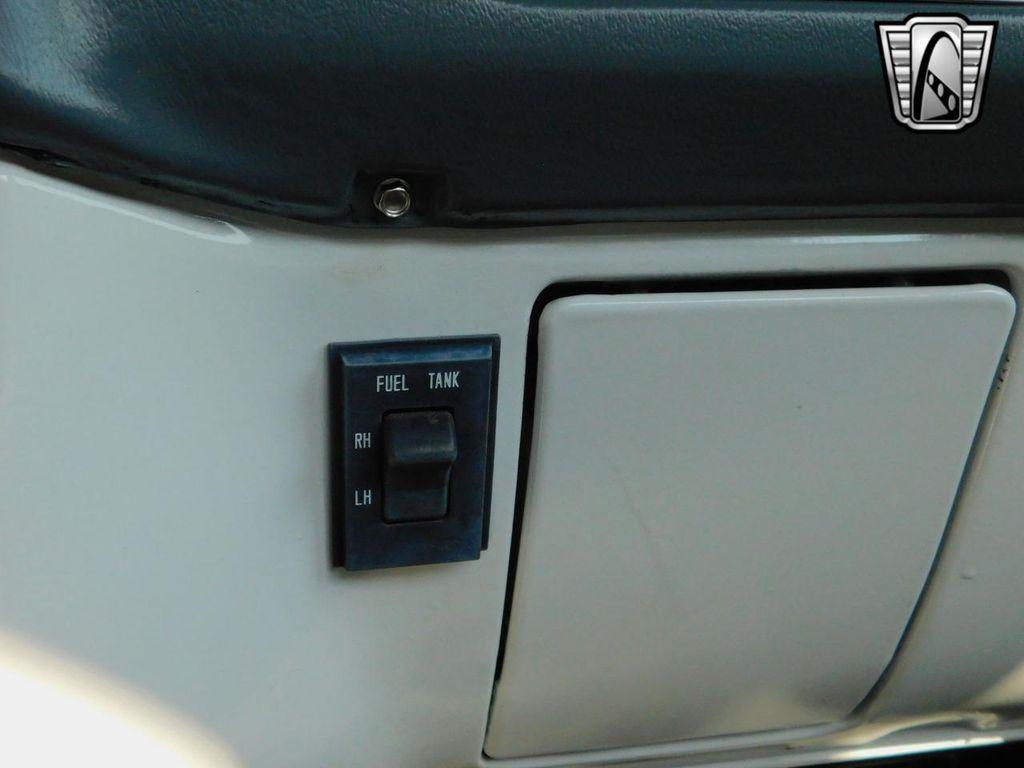 used 1987 Chevrolet V10 car, priced at $27,000