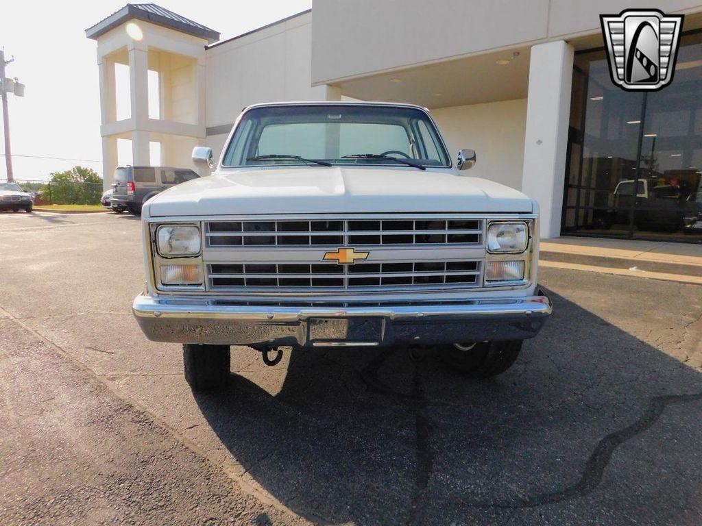 used 1987 Chevrolet V10 car, priced at $27,000