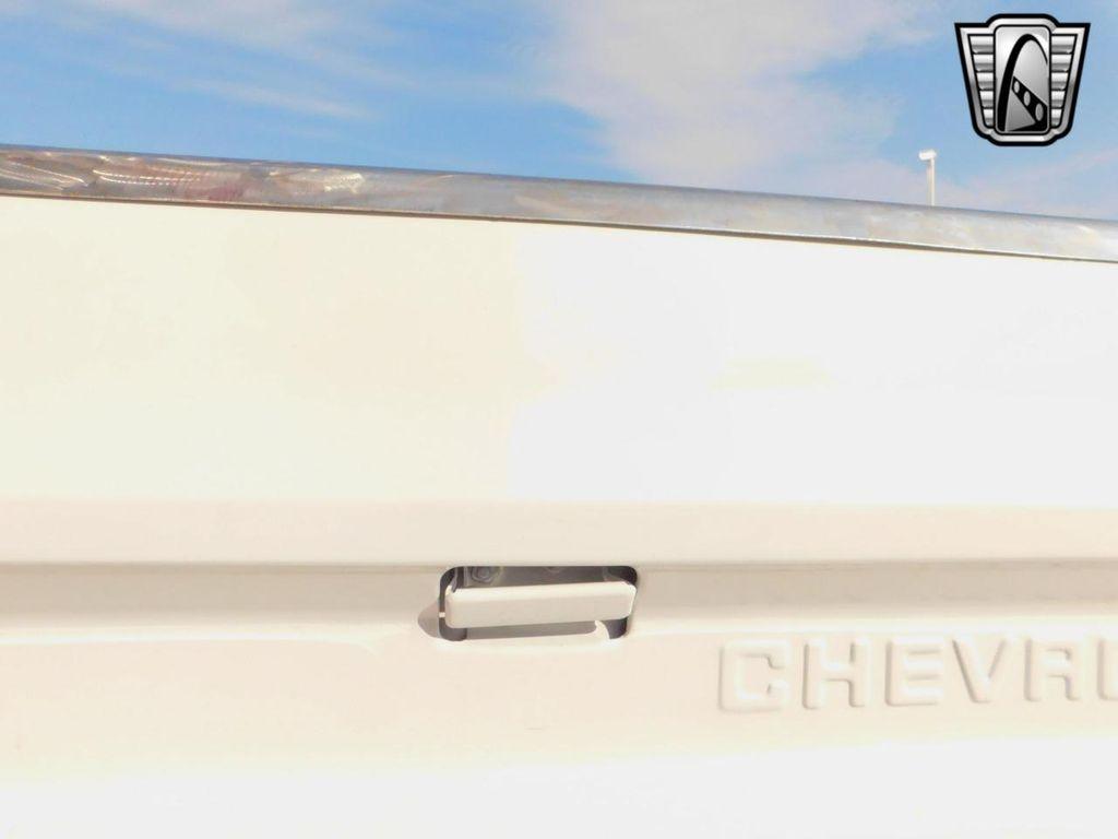 used 1987 Chevrolet V10 car, priced at $27,000