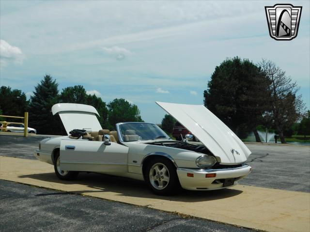 used 1994 Jaguar XJS car, priced at $17,000