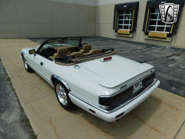 used 1994 Jaguar XJS car, priced at $17,000