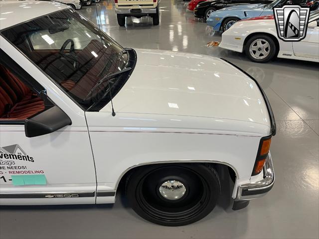 used 1992 Chevrolet 1500 car, priced at $33,000