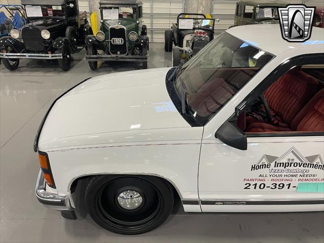 used 1992 Chevrolet 1500 car, priced at $33,000