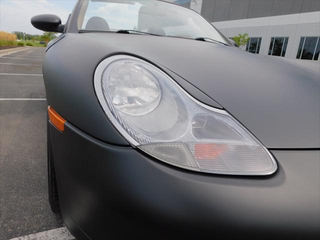 used 2000 Porsche 911 car, priced at $25,000