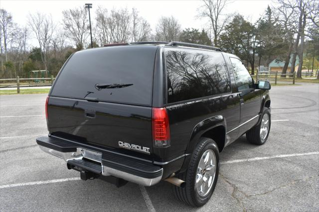 used 1998 Chevrolet Tahoe car, priced at $40,000