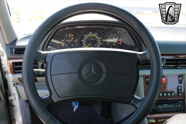 used 1991 Mercedes-Benz S-Class car, priced at $6,500