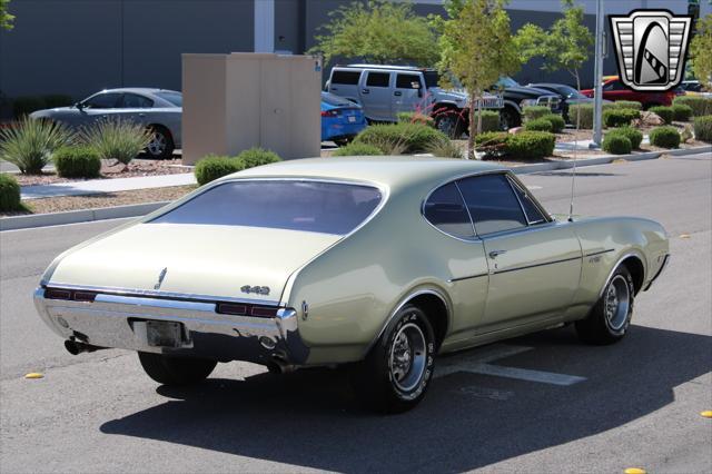 used 1968 Oldsmobile 442 car, priced at $35,000