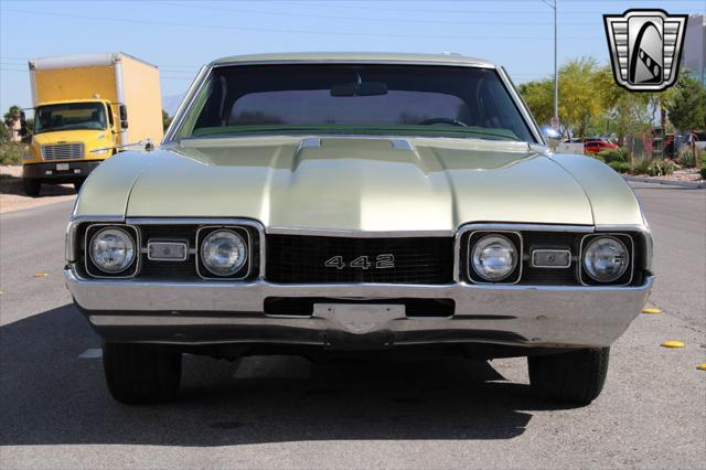 used 1968 Oldsmobile 442 car, priced at $40,000