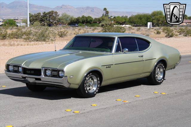 used 1968 Oldsmobile 442 car, priced at $40,000