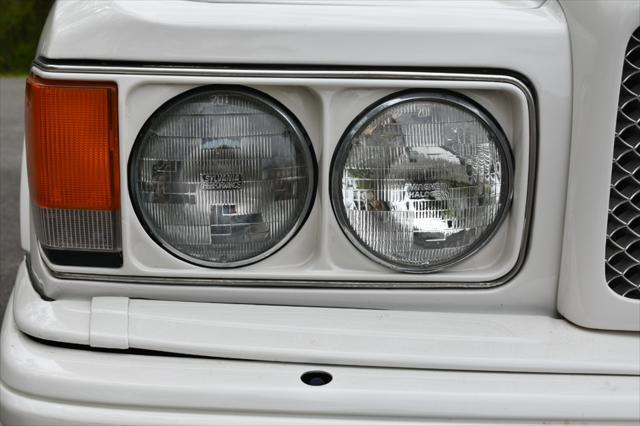 used 1996 Bentley Turbo R car, priced at $24,000