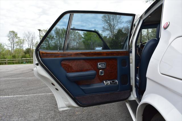 used 1996 Bentley Turbo R car, priced at $24,000