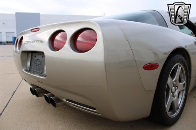 used 1998 Chevrolet Corvette car, priced at $28,000