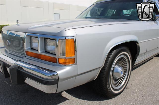 used 1988 Ford Crown Victoria car, priced at $20,000