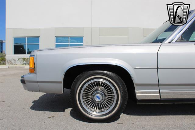used 1988 Ford Crown Victoria car, priced at $20,000