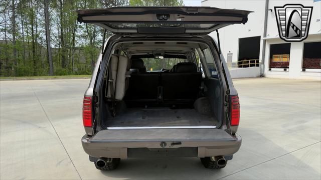 used 1995 Toyota Land Cruiser car, priced at $31,000