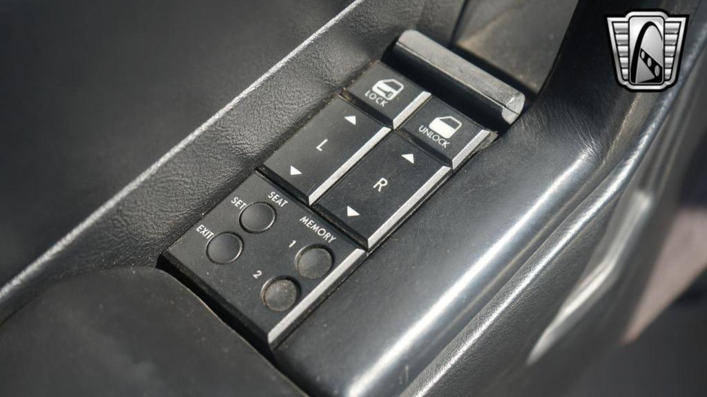 used 1991 Cadillac Allante car, priced at $14,500