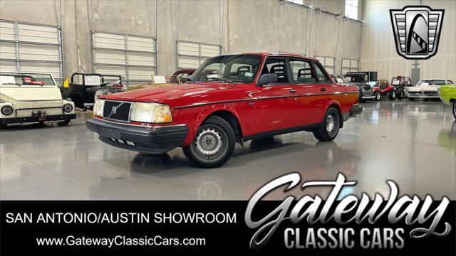 used 1992 Volvo 240 car, priced at $17,000