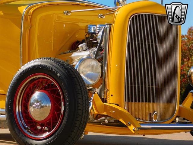 used 1932 Ford Roadster car, priced at $46,000