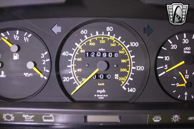used 1986 Mercedes-Benz S-Class car, priced at $12,500