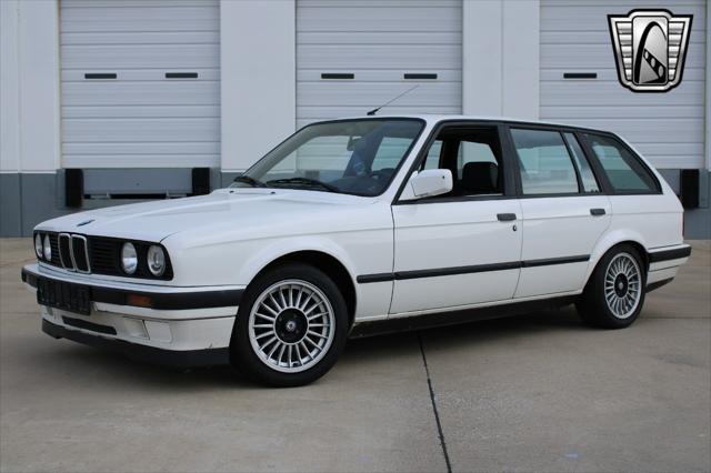 used 1988 BMW 318 car, priced at $22,500