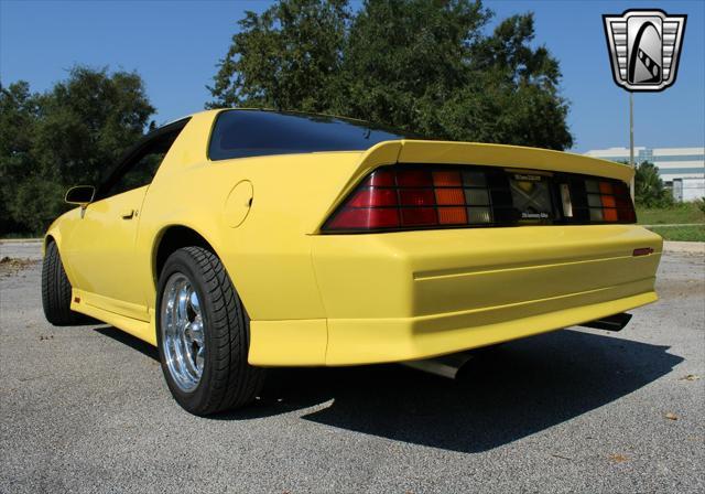 used 1992 Chevrolet Camaro car, priced at $19,500