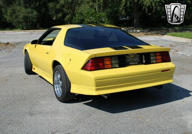 used 1992 Chevrolet Camaro car, priced at $19,500