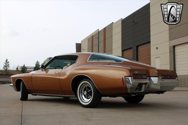 used 1971 Buick Riviera car, priced at $40,000