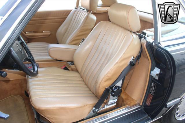 used 1988 Mercedes-Benz 560SL car, priced at $39,000