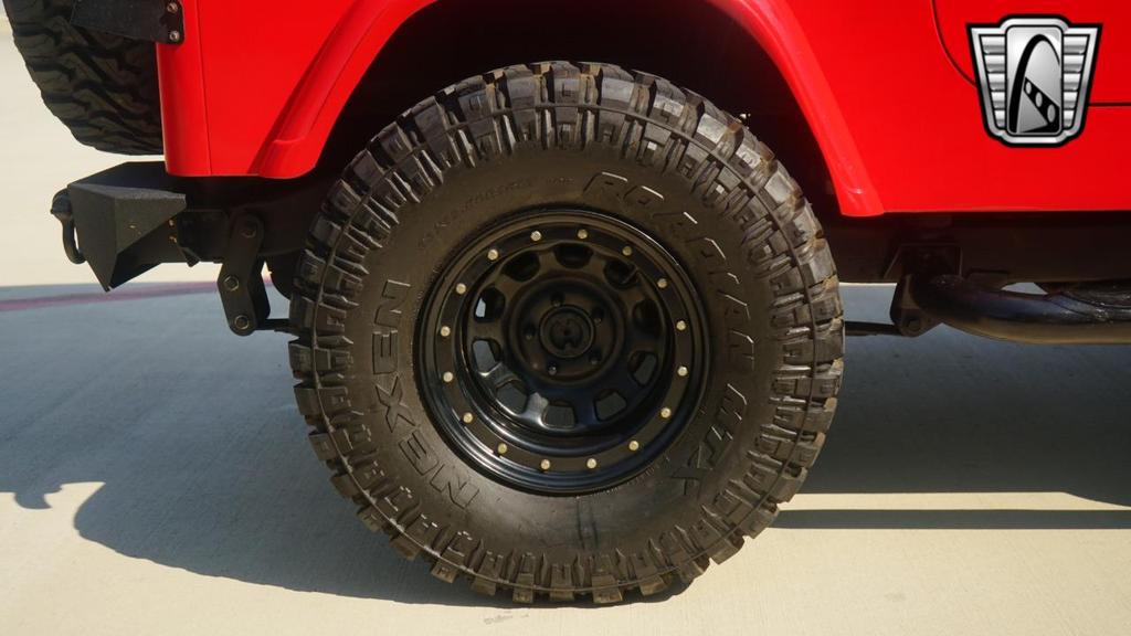 used 1994 Jeep Wrangler car, priced at $17,500