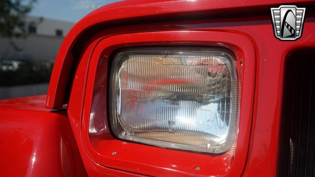 used 1994 Jeep Wrangler car, priced at $17,500