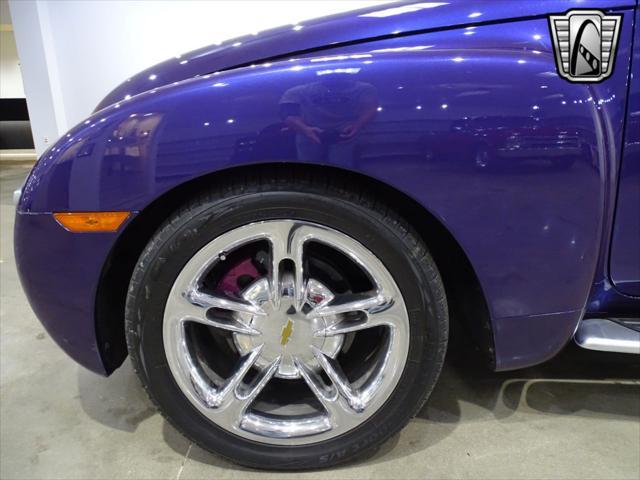 used 2004 Chevrolet SSR car, priced at $33,000