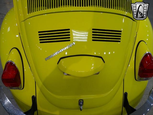 used 1971 Volkswagen Super Beetle car, priced at $18,000