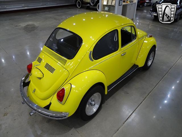 used 1971 Volkswagen Super Beetle car, priced at $18,000