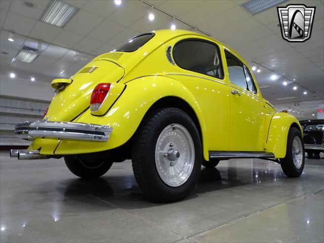 used 1971 Volkswagen Super Beetle car, priced at $18,000