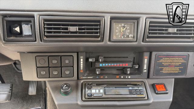 used 1988 Land Rover Range Rover car, priced at $33,000