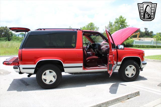 used 1995 Chevrolet Tahoe car, priced at $20,000