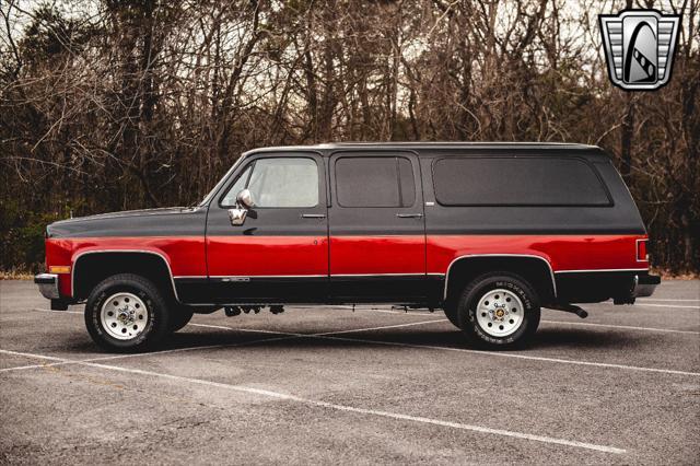 used 1991 Chevrolet Suburban car, priced at $53,000