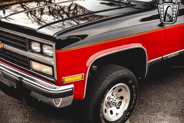 used 1991 Chevrolet Suburban car, priced at $53,000