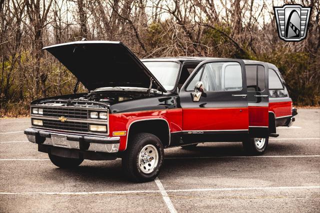 used 1991 Chevrolet Suburban car, priced at $53,000