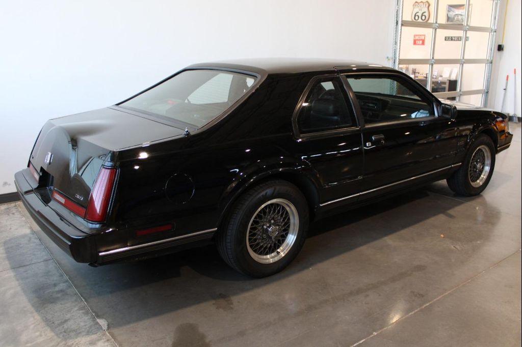used 1991 Lincoln Continental car, priced at $15,500