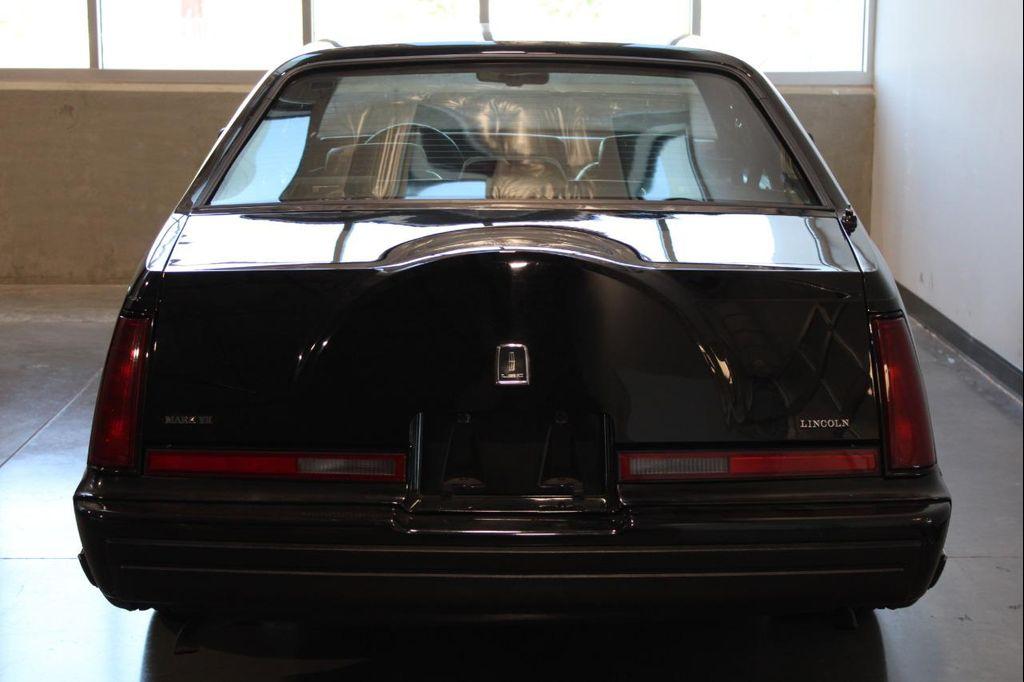 used 1991 Lincoln Continental car, priced at $15,500
