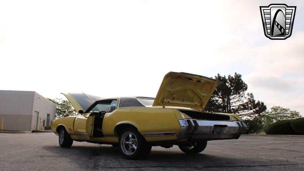 used 1970 Oldsmobile Cutlass car, priced at $38,000